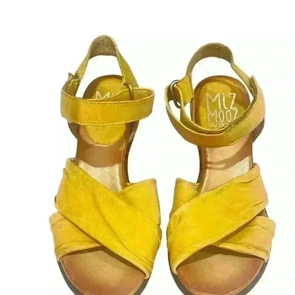 Miz Mooz Women’s Yellow Leather Heeled Sandals Collette With Strap SZ 37/ 6.5-7 - Picture 5 of 12